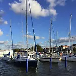 Botel Haus In Damgarten For 3 Personen Ribnitz-Damgarten