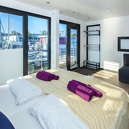 Haus In Damgarten For 3 Personen Botel *